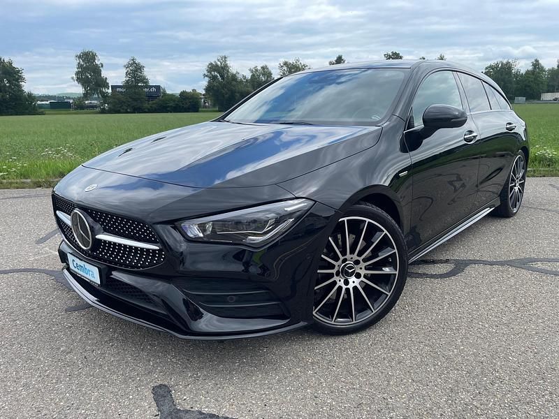 Gebraucht 2022 Mercedes CLA220 Shooting Brake AMG line Kombi | CHF 33’888 - Bild 1/4