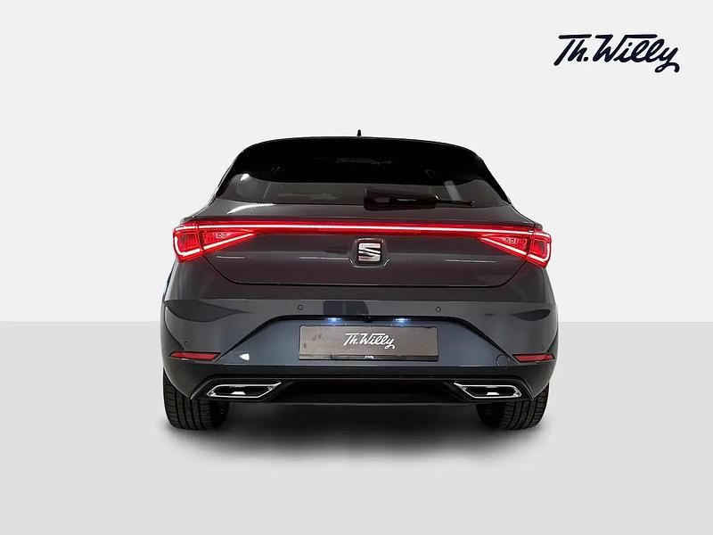 Gebraucht Seat Leon FR 204 PS (150 kW) 2025 Gray