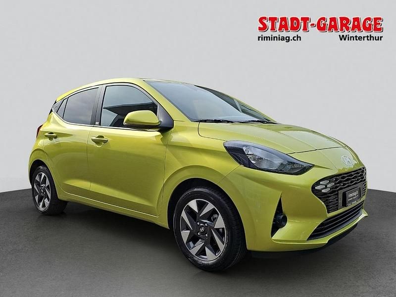 Gelb Neu 2025 Hyundai i10 Kleinwagen | CHF 22’490 (Fairer Preis) - Bild 1/4