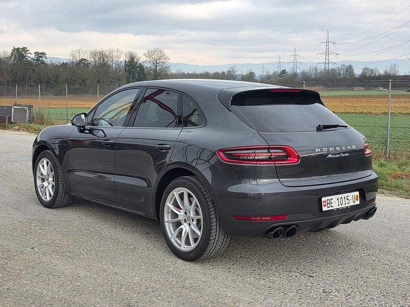 Gebraucht Porsche Macan Turbo Performance Package 440 PS (323 kW) 2017 SUV