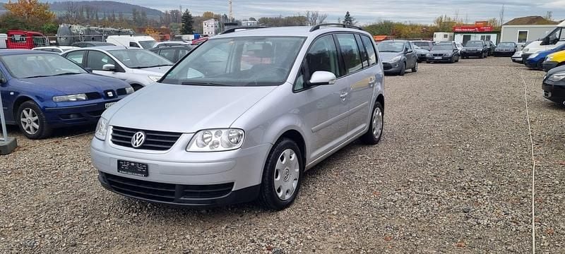 Gebraucht 2006 VW Touran Highline Van / Kleinbus | CHF 2’990 (Teuer) - Bild 1/4