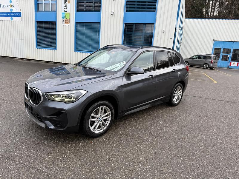Gebraucht 2022 BMW X1 SUV | CHF 19’999 (Guter Preis) - Bild 1/4