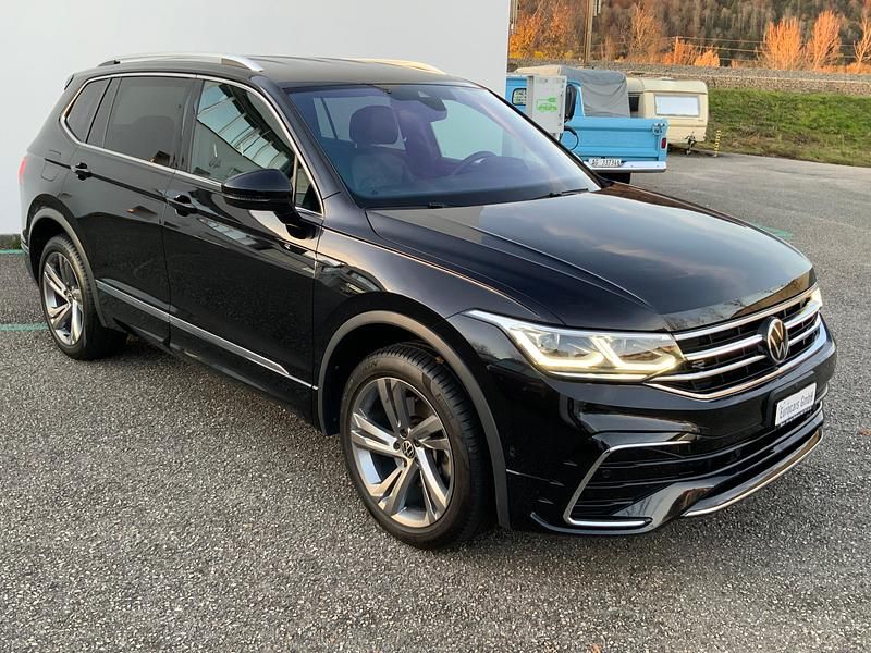 Gebraucht VW Tiguan Allspace R-line 200 PS (147 kW) 2022 SUV