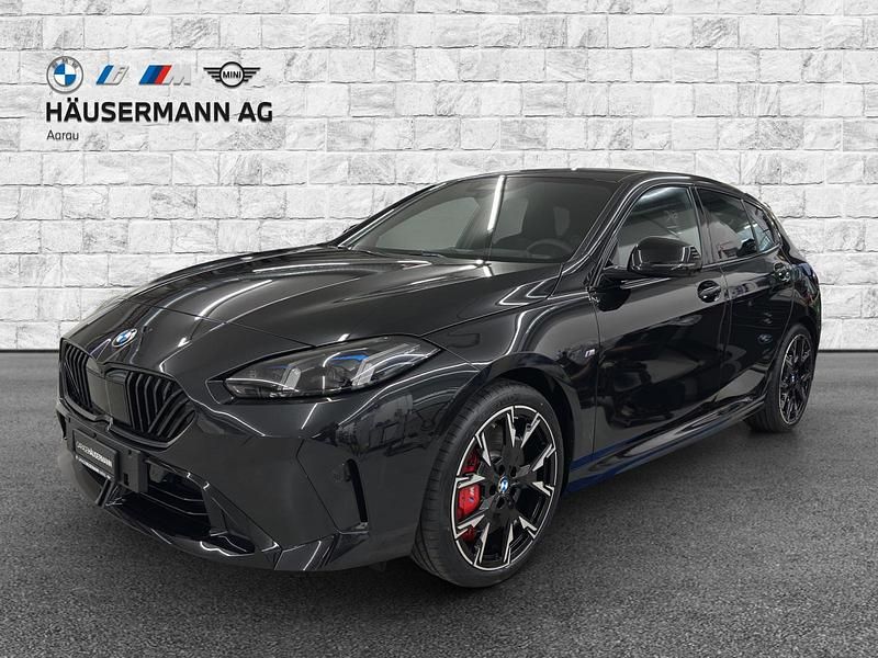 Schwarz Gebraucht 2024 BMW 120 M Sport Kleinwagen | CHF 56’340 (Teuer) - Bild 1/4