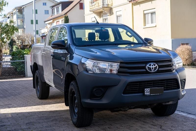 Gebraucht Toyota HiLux Sol 150 PS (110 kW) 2019 Abholung