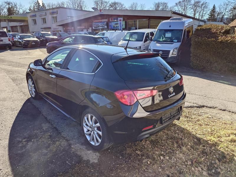 Gebraucht Alfa Romeo Giulietta Distinctive 170 PS (125 kW) 2011 Schwarz Limousine