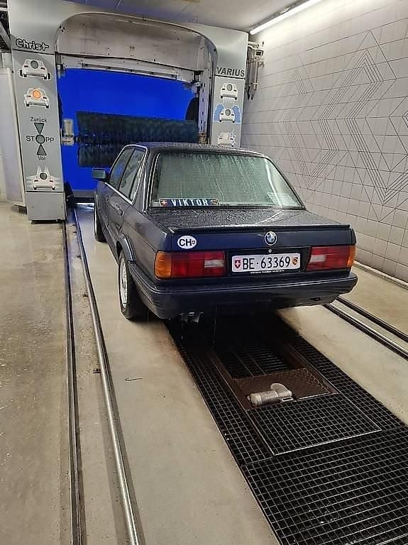 Gebraucht BMW 325 170 PS (125 kW) 1988 Limousine