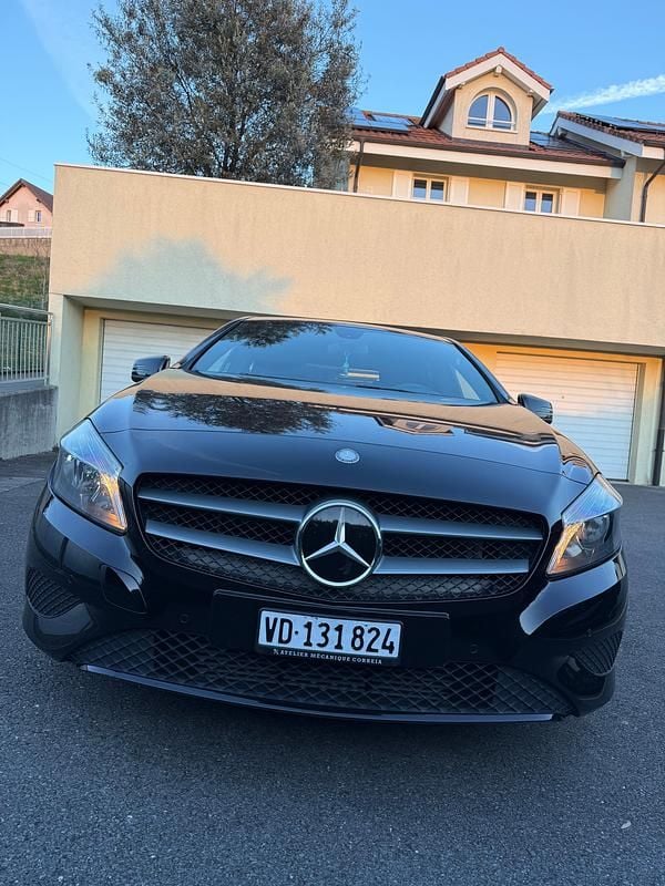 Gebraucht Mercedes A200 Urban 136 PS (100 kW) 2015