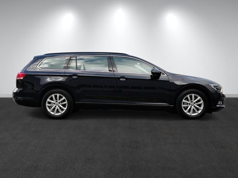 Gebraucht VW Passat Comfortline 190 PS (139 kW) 2015 Kombi