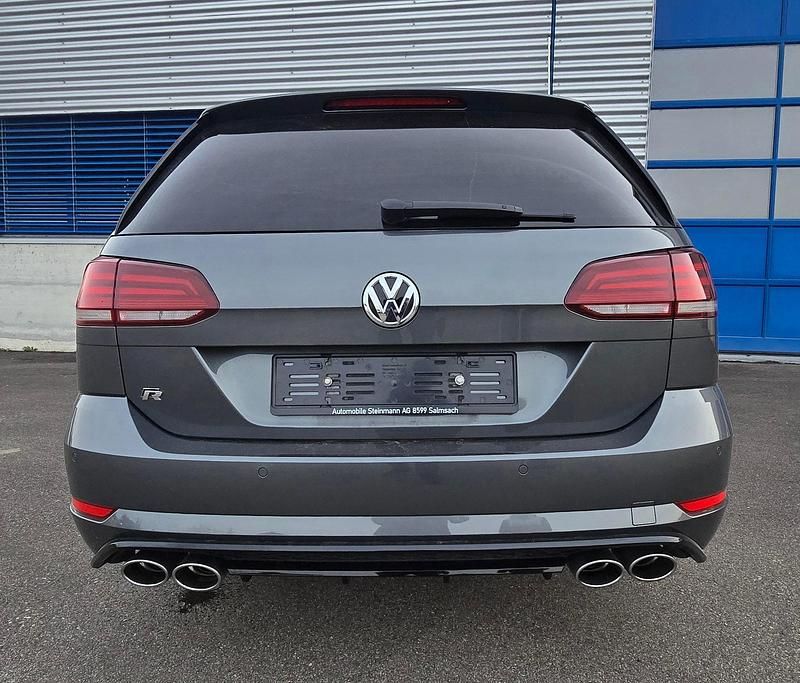 Gebraucht VW Golf VII R 301 PS (221 kW) 2019 Kombi