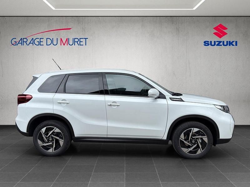Gebraucht Suzuki Vitara 110 PS (80 kW) 2025 SUV