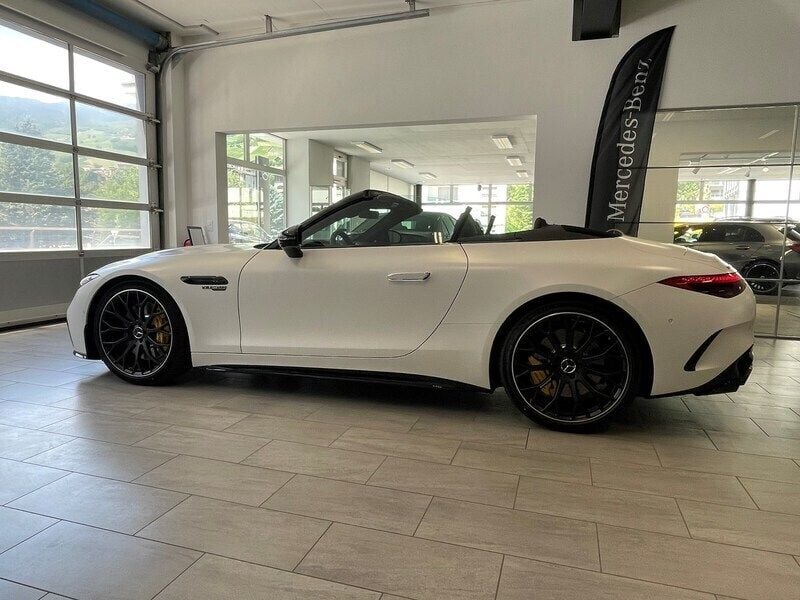 Gebraucht Mercedes SL63 AMG AMG 585 PS (430 kW) 2023 Weiss Cabrio