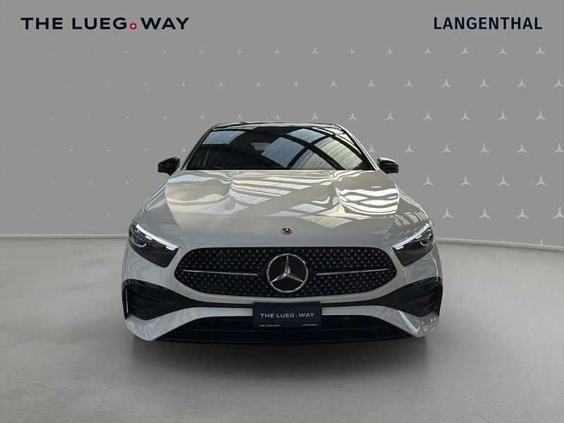 Neu Mercedes A220 190 PS (139 kW) 2026 Weiss Limousine