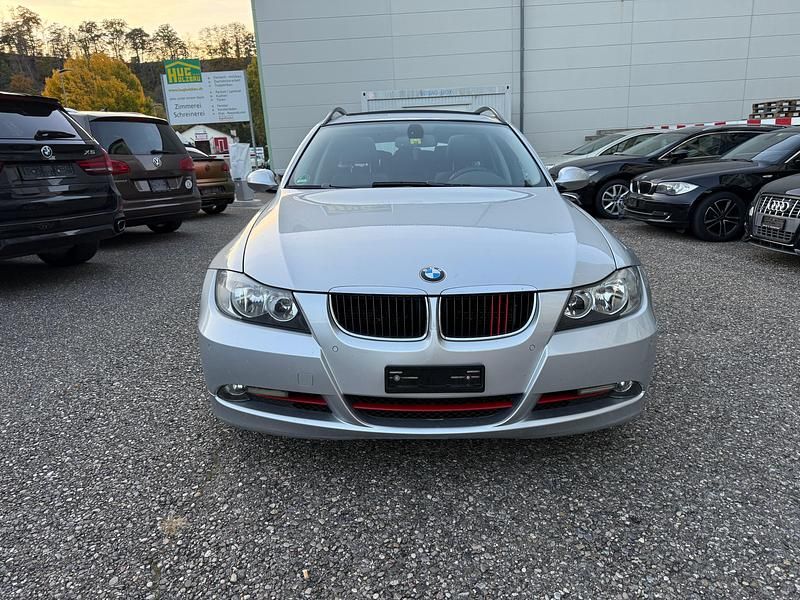 Gebraucht BMW 320 150 PS (110 kW) 2007 Kombi