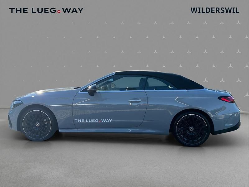 Gebraucht Mercedes CLE450 380 PS (279 kW) 2024 Grau Cabrio