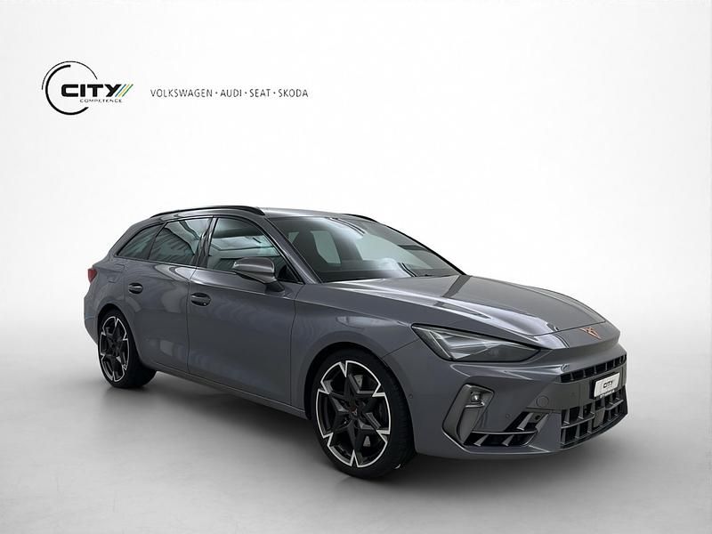 Gebraucht Cupra Leon VZ 333 PS (244 kW) 2025 Grau Kombi