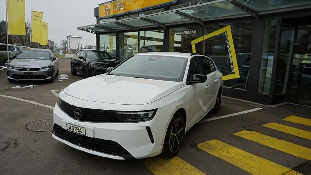 Gebraucht Opel Astra Edition 135 PS (99 kW) 2025 Kombi