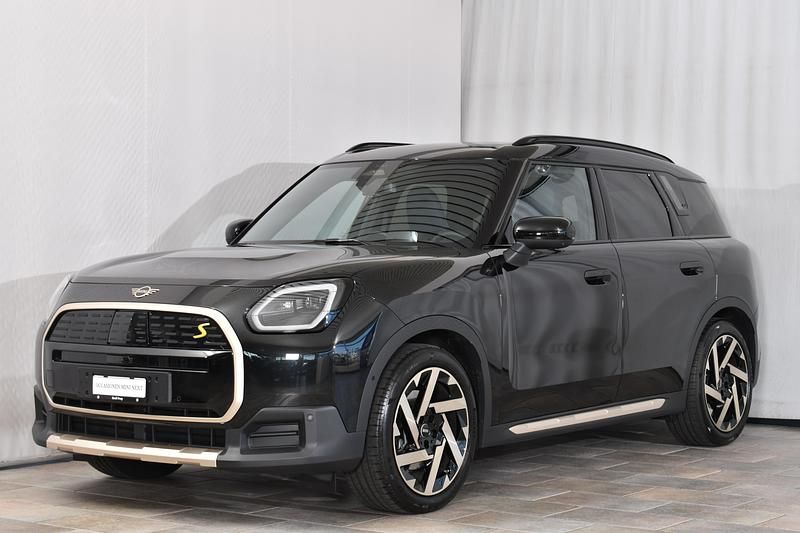 Schwarz Gebraucht 2024 Mini Countryman SUV | CHF 40’990 (Superpreis) - Bild 1/4