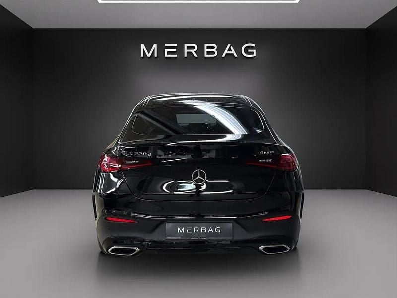 Neu Mercedes GLC220 197 PS (144 kW) 2025 Schwarz Coupé