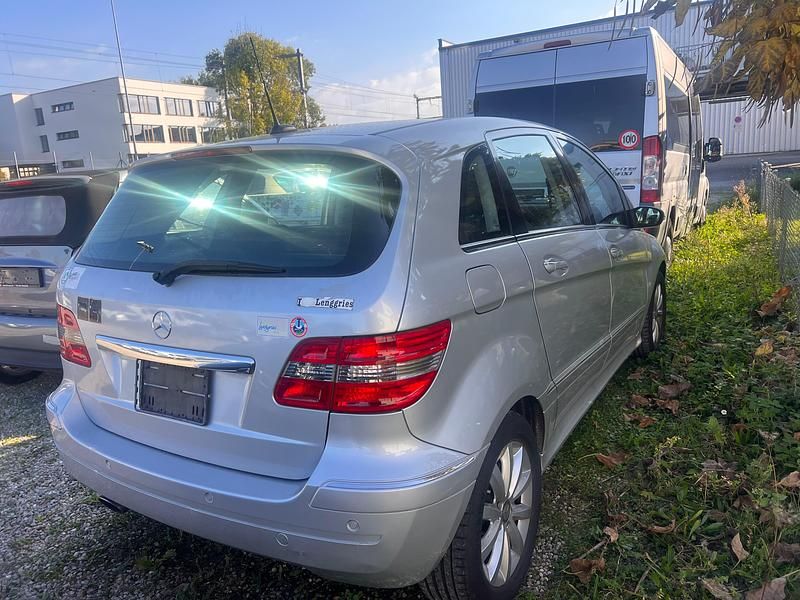 Gebraucht Mercedes B200 136 PS (100 kW) 2007 Van / Kleinbus