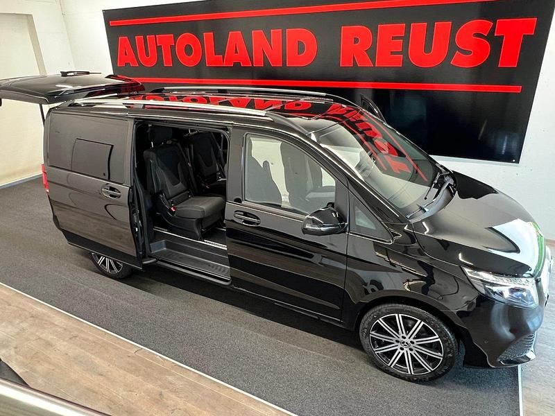 Gebraucht Mercedes V220 163 PS (119 kW) 2024 Van / Kleinbus