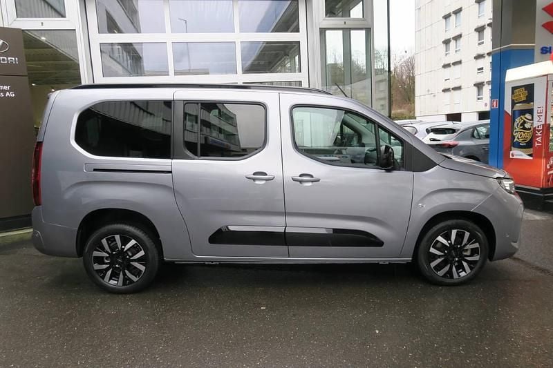 Gebraucht Opel Combo S 131 PS (96 kW) 2024 Grau Van / Kleinbus