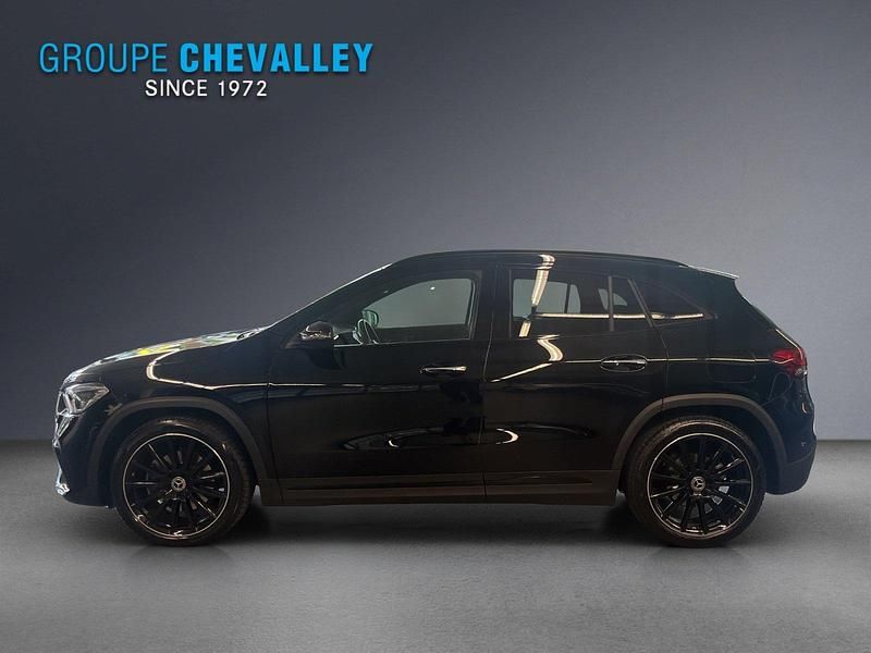 Gebraucht Mercedes GLA250 AMG line 224 PS (164 kW) 2022 Schwarz SUV