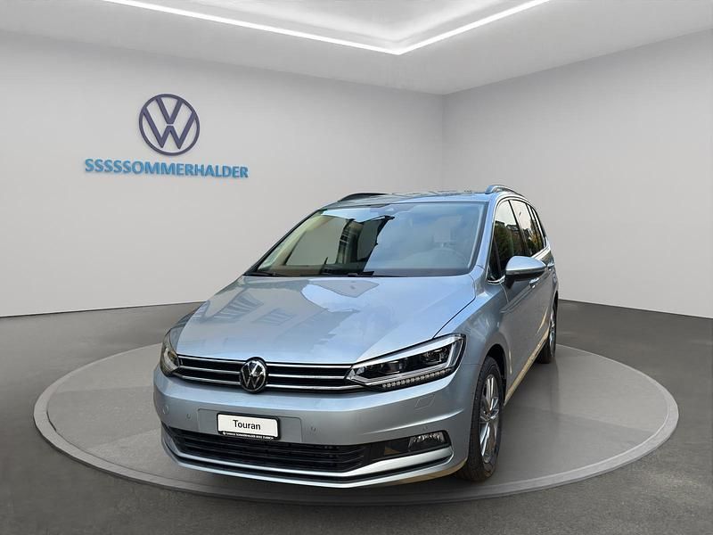 Silber Neu 2025 VW Touran Comfortline Van / Kleinbus | CHF 48’600 (Fairer Preis) - Bild 1/4