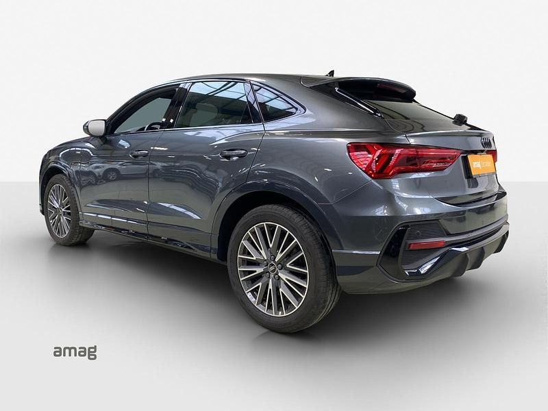 Gebraucht Audi Q3 Sportback Attraction 150 PS (110 kW) 2022 Daytonagrau perleffekt SUV