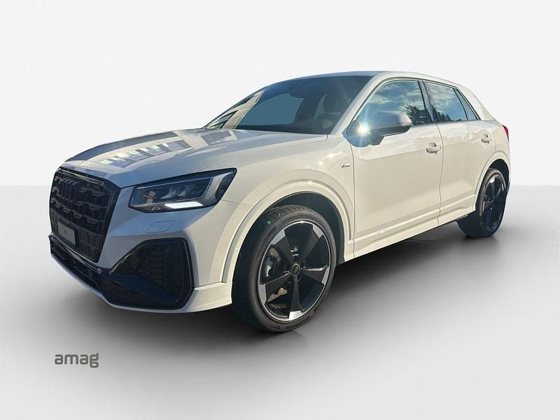 Gletscherweiss metallic Neu 2025 Audi Q2 Attraction SUV | CHF 51’900 (Guter Preis) - Bild 1/4