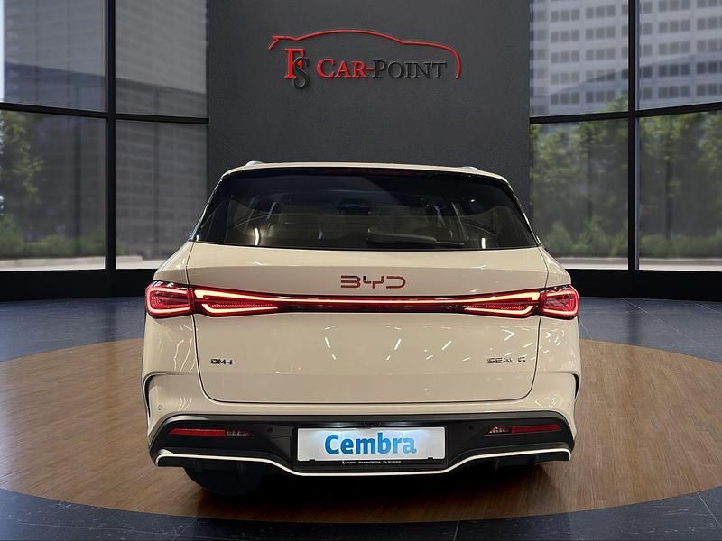 Neu BYD Seal Boost 184 PS (135 kW) 2025 Beige Kombi