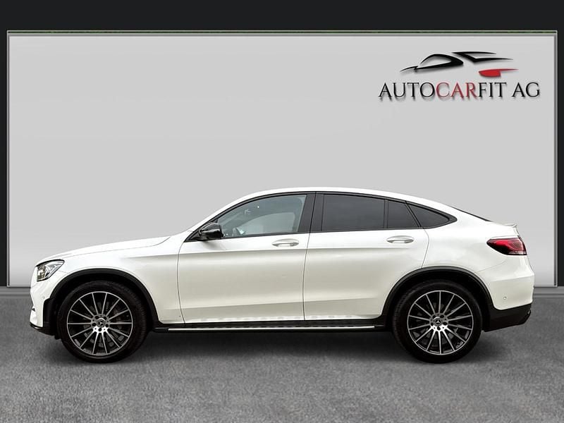 Gebraucht Mercedes GLC300 AMG line 245 PS (180 kW) 2022 Coupé