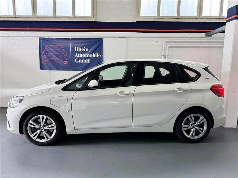 Gebraucht BMW 225 Active Tourer iPerformance 224 PS (164 kW) 2017 Van / Kleinbus