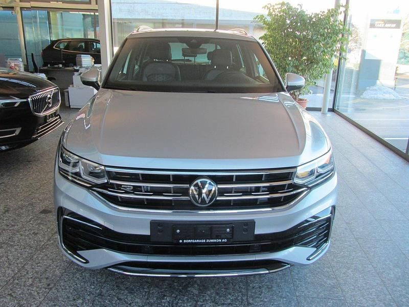 Gebraucht 2024 VW Tiguan R-line SUV | CHF 44’900 (Etwas zu teuer) - Bild 1/4