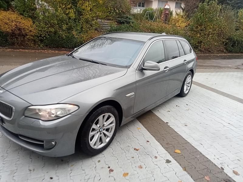 Gebraucht 2011 BMW 525 Kombi | CHF 7’900 - Bild 1/4