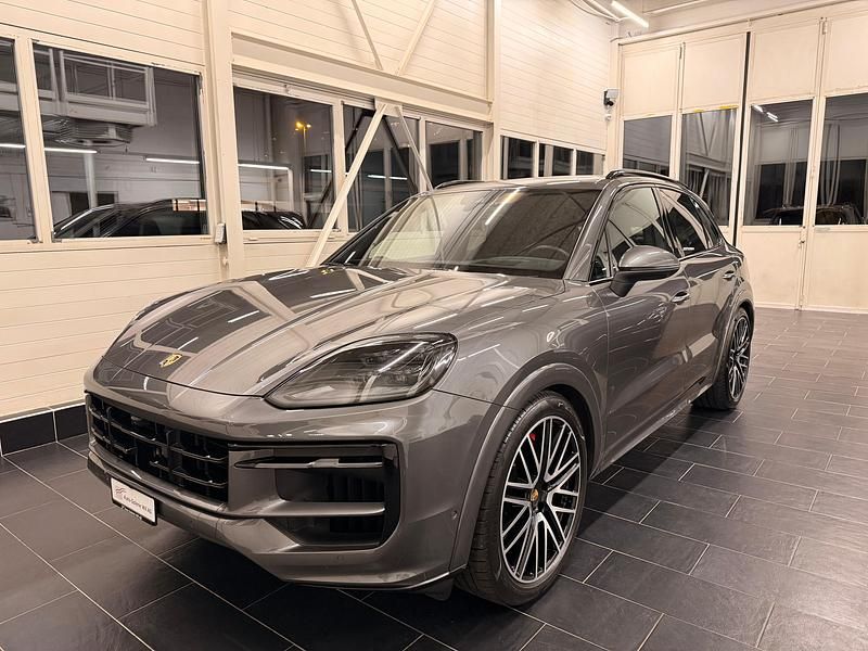 Gebraucht 2024 Porsche Cayenne S SUV | CHF 99’900 - Bild 1/4