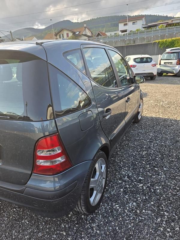 Gebraucht Mercedes A160 102 PS (75 kW) 2003