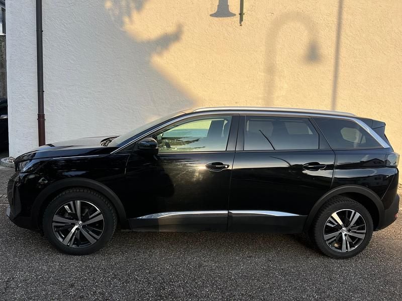 Gebraucht Peugeot 5008 Allure 130 PS (95 kW) 2022 SUV