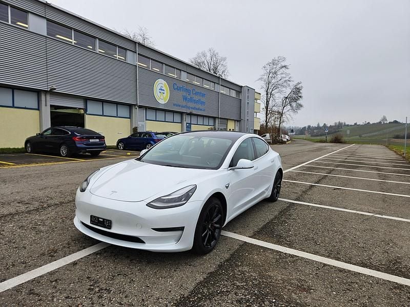 Gebraucht 2019 Tesla Model 3 Performance Limousine | CHF 18’900 (Guter Preis) - Bild 1/4