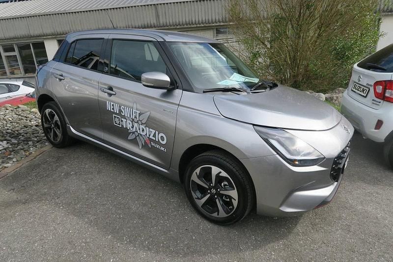 Gebraucht Suzuki Swift 82 PS (60 kW) 2024 Beige Kleinwagen