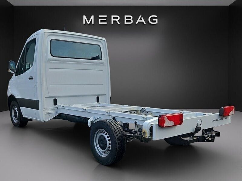 Gebraucht Mercedes Sprinter 149 PS (109 kW) 2024 Weiss Van