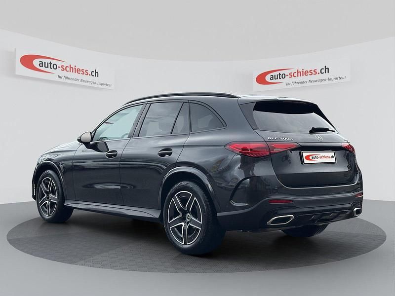 Gebraucht Mercedes GLC300e AMG 269 PS (197 kW) 2024 SUV