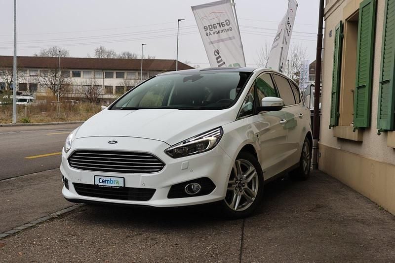 Gebraucht 2017 Ford S-MAX Titanium Van / Kleinbus | CHF 19’800 (Fairer Preis) - Bild 1/4