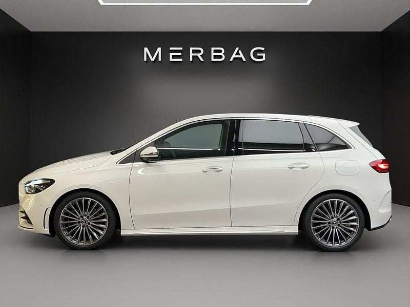 Gebraucht Mercedes B220 190 PS (139 kW) 2024 Weiss Van / Kleinbus