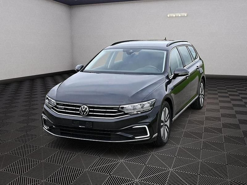 Gebraucht 2022 VW Passat GTE Kombi | CHF 13’980 (Guter Preis) - Bild 1/4