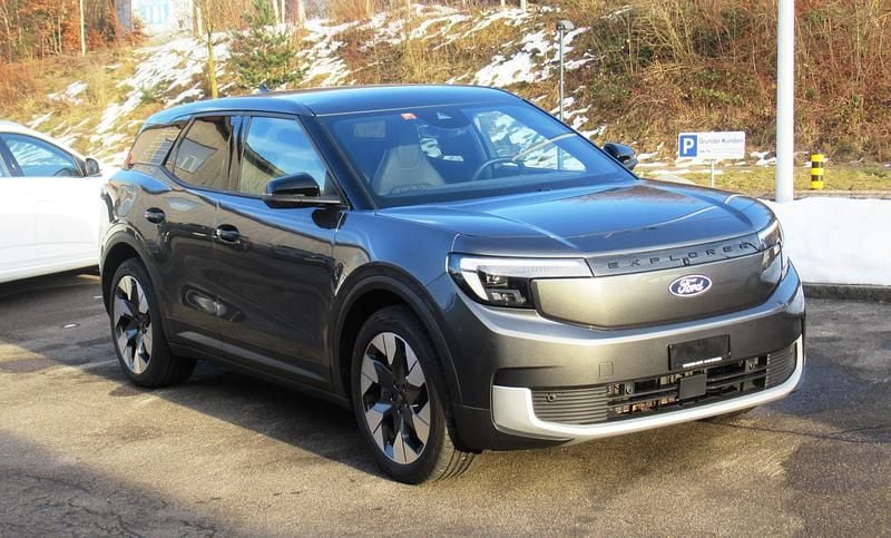 Gebraucht Ford Explorer Extended Range 250 kW (340 PS) 2024 Grau SUV