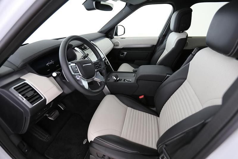 Gebraucht Land Rover Discovery 5 SE Dynamic 249 PS (183 kW) 2024 Weiss SUV