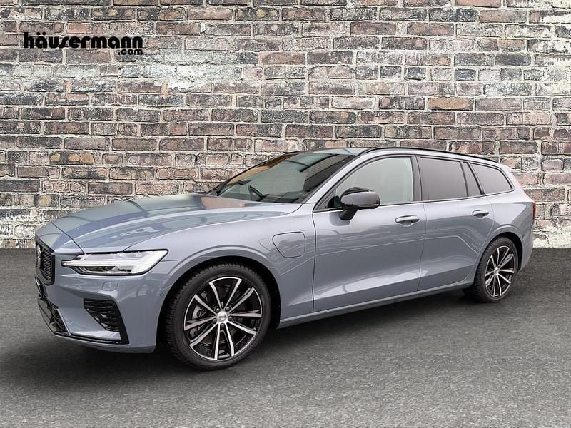 Grau Gebraucht 2024 Volvo V60 Ultimate Kombi | CHF 67’900 - Bild 1/4