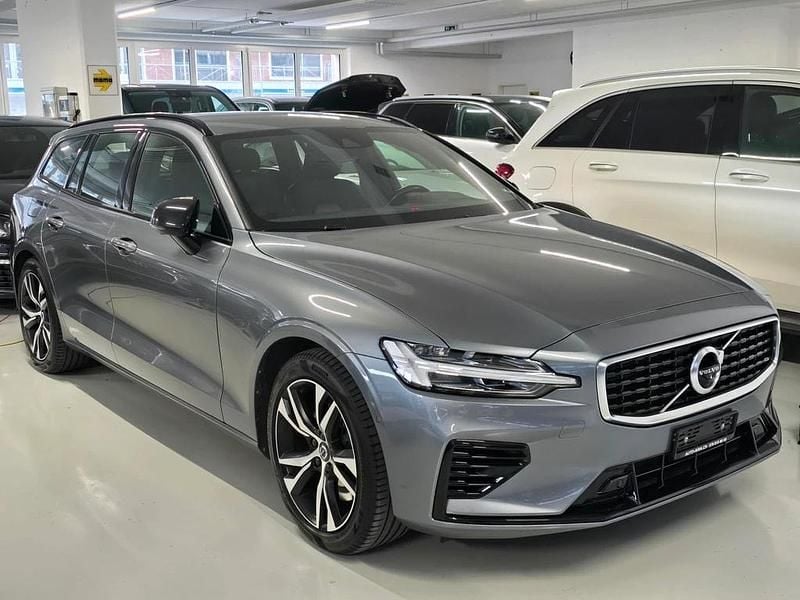 Gebraucht Volvo V60 R-Design 391 PS (287 kW) 2019 Kombi