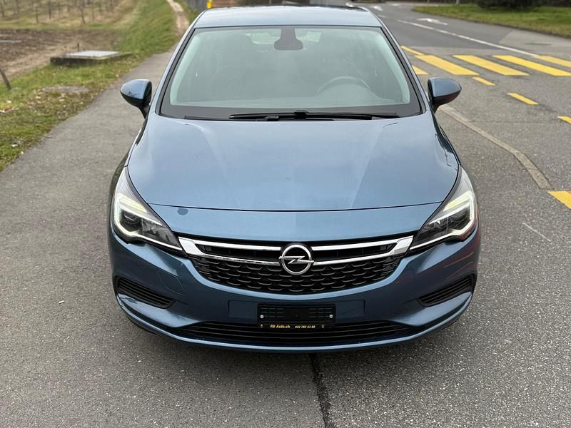 Gebraucht Opel Astra Enjoy 105 PS (77 kW) 2016